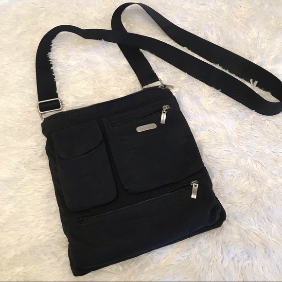Baggallini Large Black Nylon Crossbody Organizer purse - Picture 1 of 11